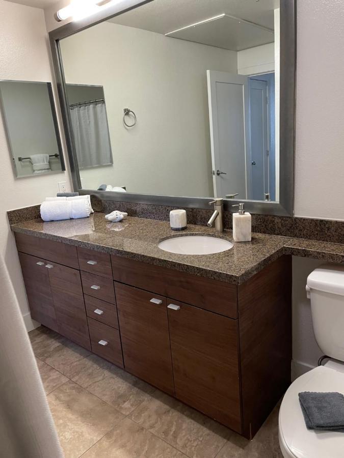Villa Marina - Modern & Immaculate, Spacious, Gated Condo With Fireplace Pool, Gym, 2 Master Bedrooms Los Angeles Ngoại thất bức ảnh